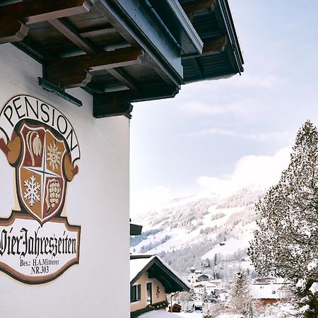 Pension Vier Jahreszeiten Saalbach-Hinterglemm Extérieur photo