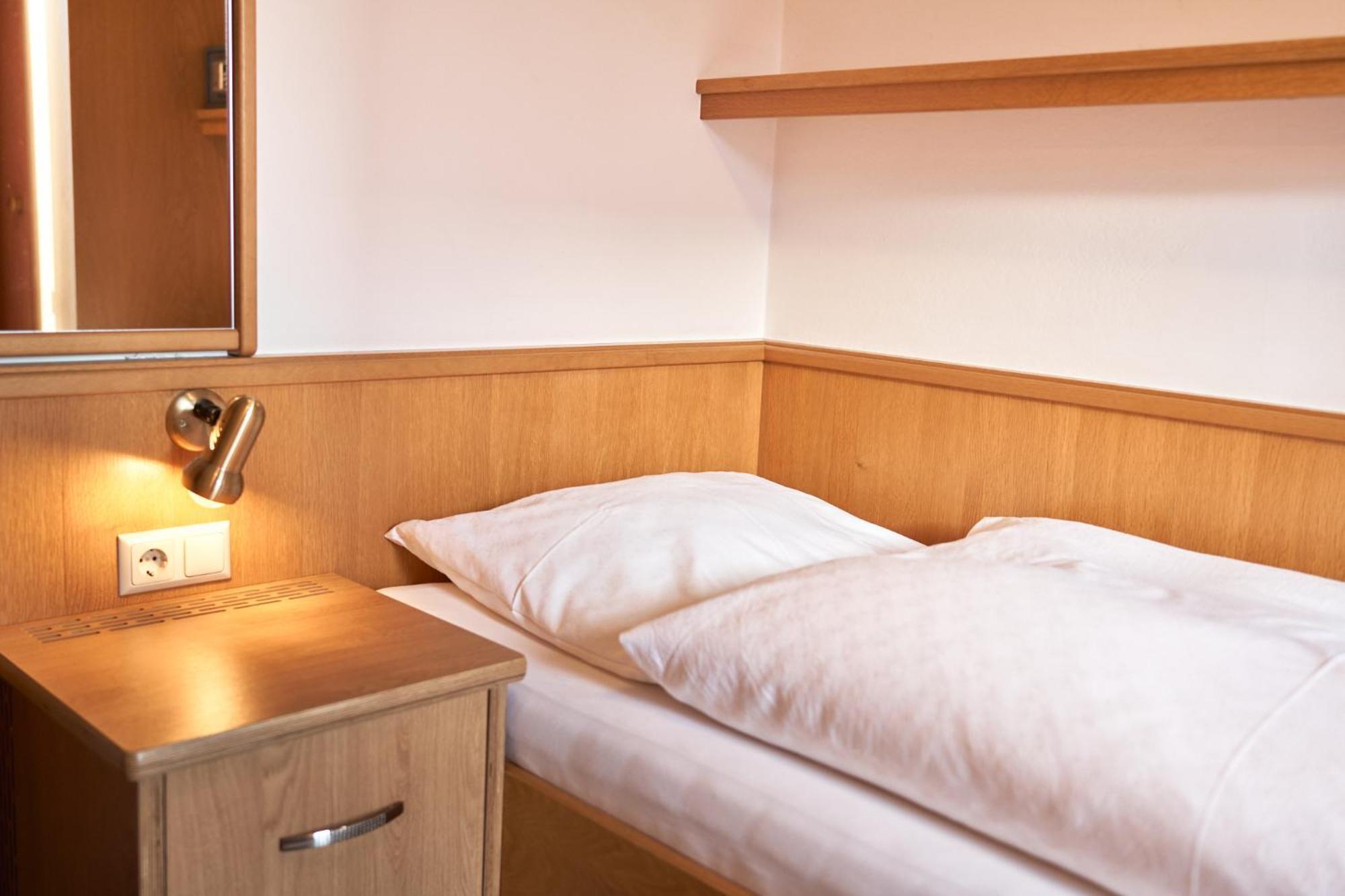 Pension Vier Jahreszeiten Saalbach-Hinterglemm Extérieur photo