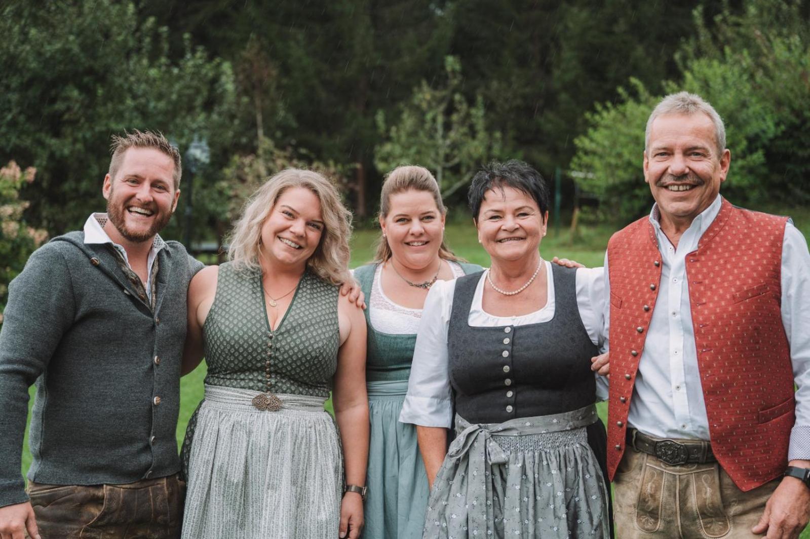 Pension Vier Jahreszeiten Saalbach-Hinterglemm Extérieur photo